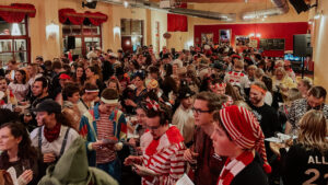 Mehr über den Artikel erfahren „Loss mer singe“: Schunkeln, feiern, singen