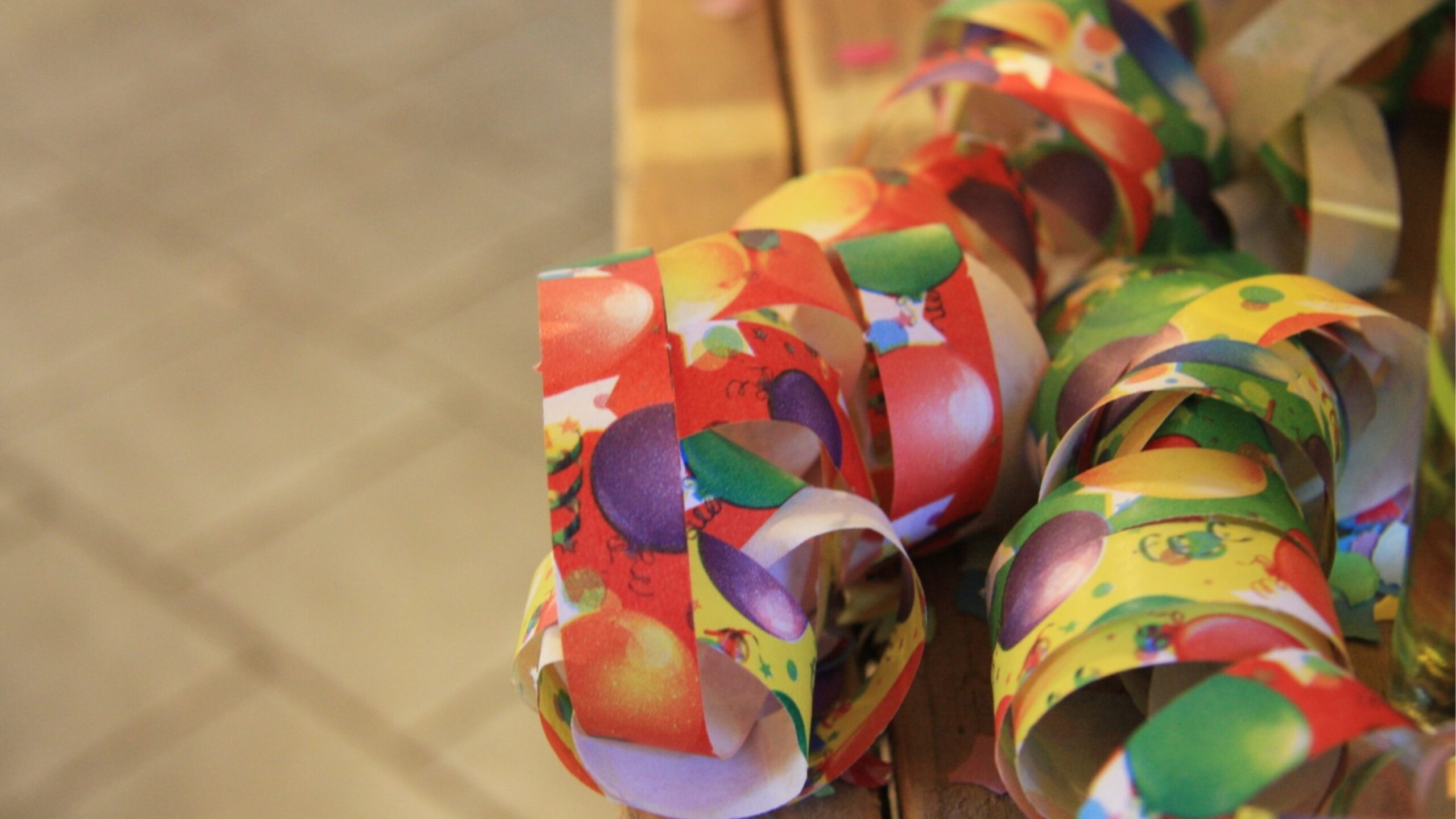 Du betrachtest gerade „200 Jahre Kölner Karneval: Ov krüzz oder quer“: Gottesdienste und Veranstaltungen in Evangelischen Kirchengemeinden